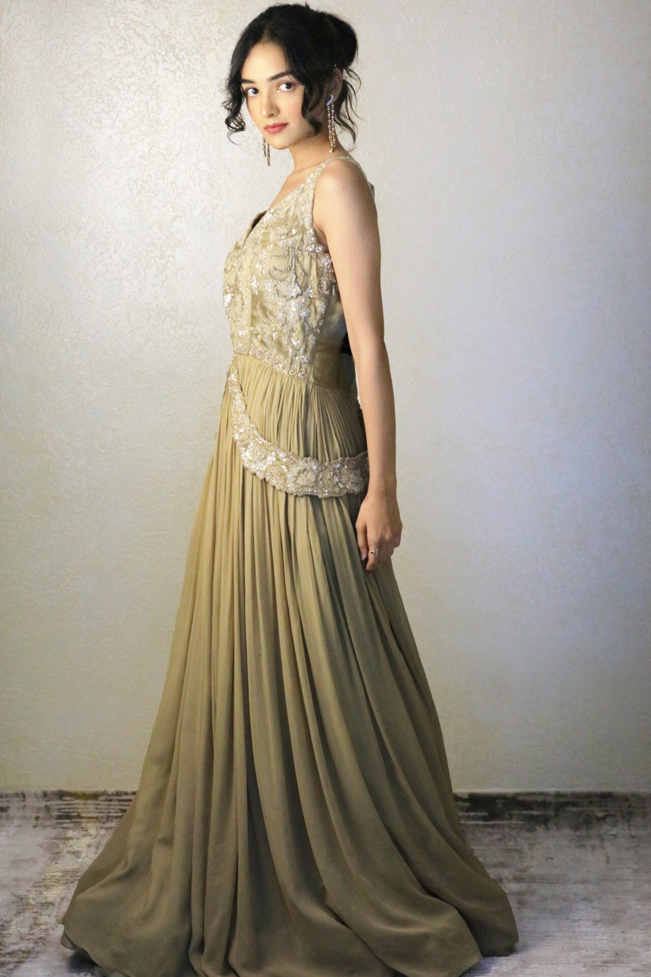 western gown