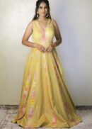 traitional gown