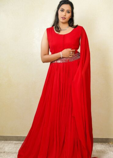 gown