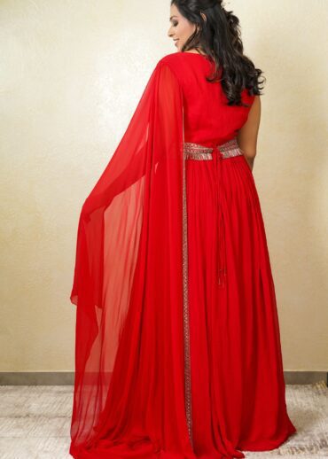 gown