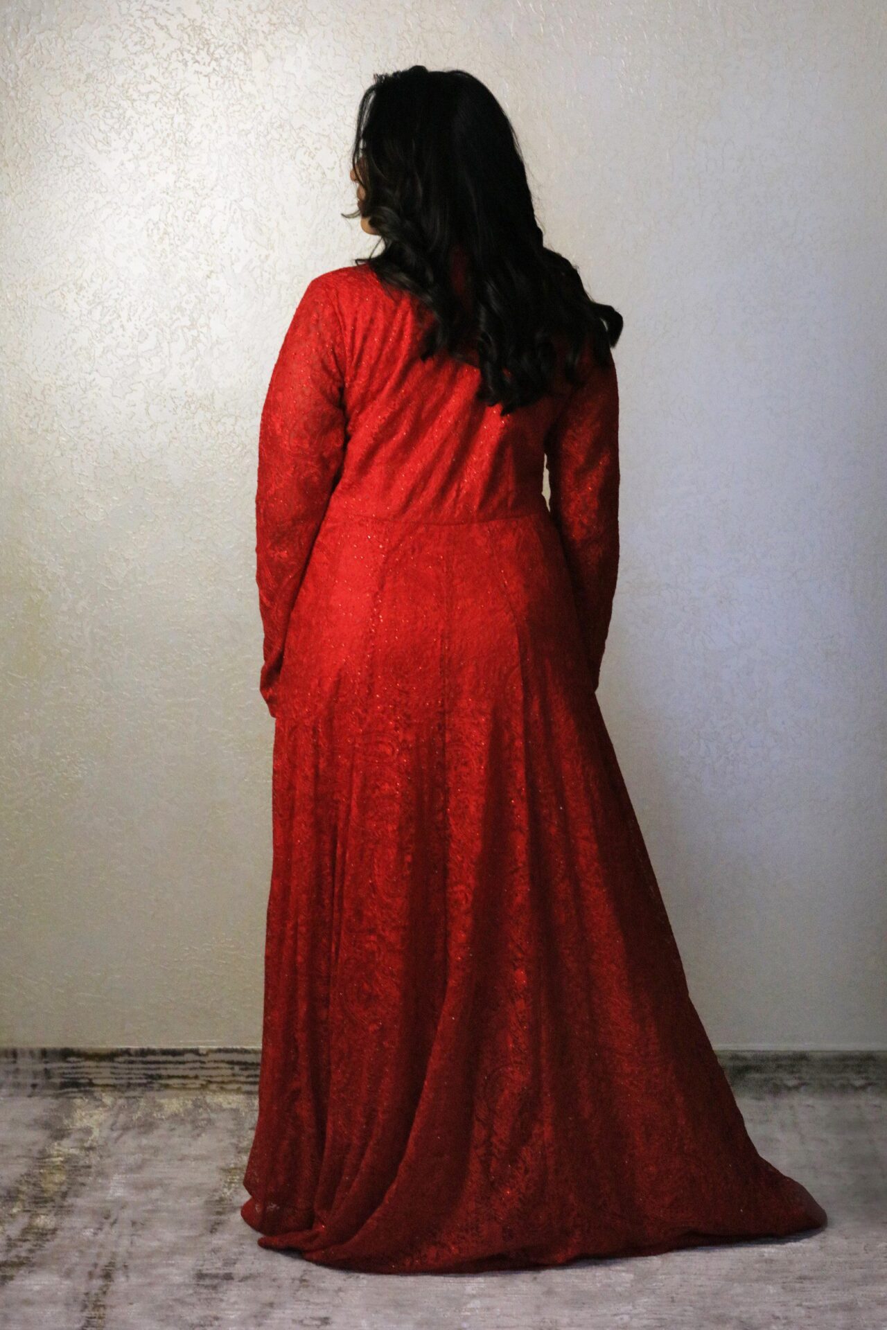 Dark red gown with chinese collar