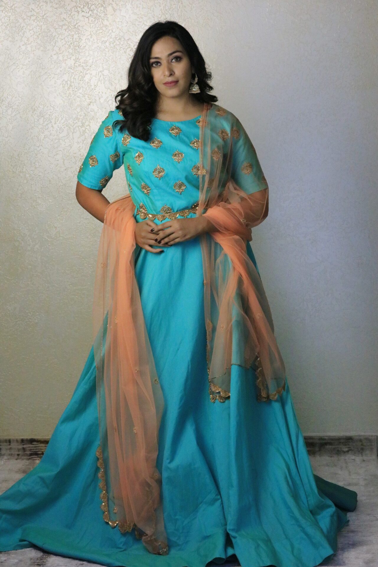 gown