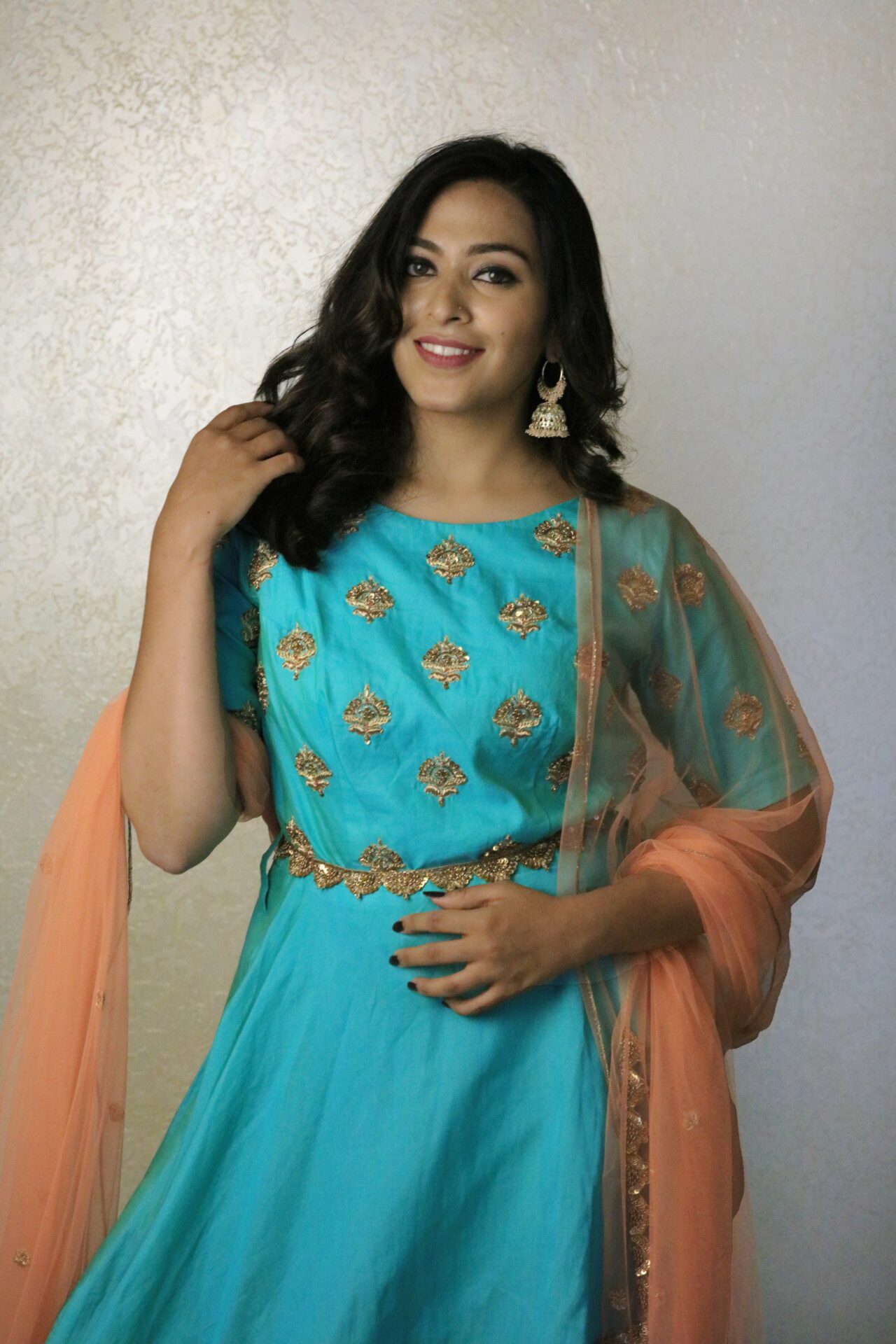 gown