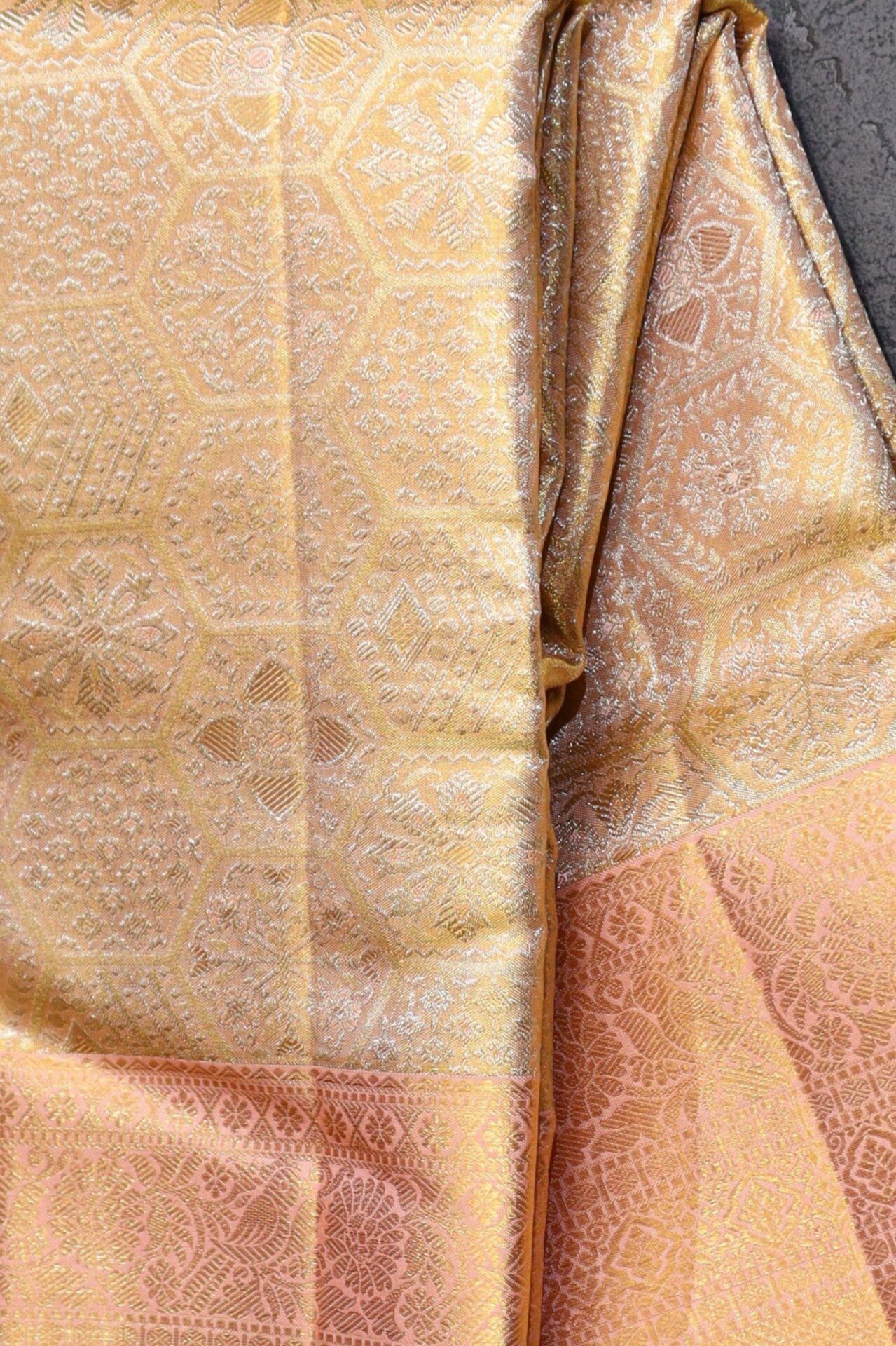 Platinum Gold tissue Kanjivaram Saree