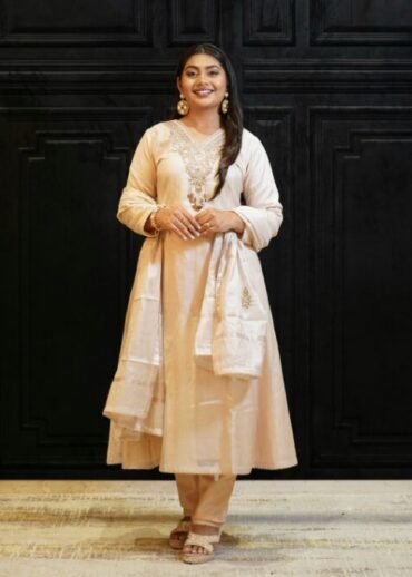 IVORY ANARKALI SET